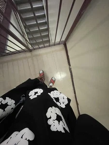 Size 8 Gucci Slides Comes With Slides - Picture 1 of 3