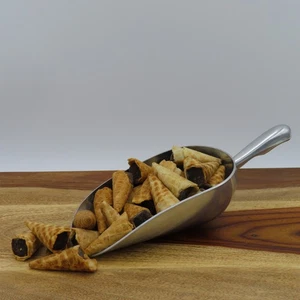 Mini conos de gofre rellenos de chocolate oscuro Beulah's - Imagen 1 de 3