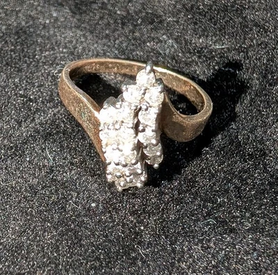 10K YELLOW GOLD DIAMONDS CLUSTER WATERFALL COCKTAIL RING SIZE 7 - Image 1 of 3