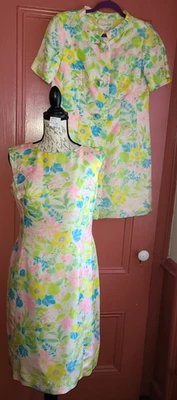 Vtg Nat Kaplan silk mod floral sleeveless sheath dress w jacket, approx size S/M - Image 1 of 4