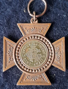 U.S Grand Army of the Republic 32nd Encampment Cincinnati, Ohio 1898 Medal - Picture 1 of 3