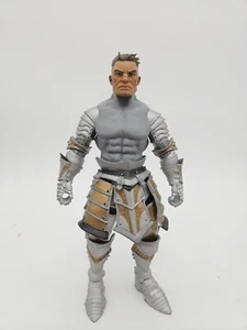 Maßgeschneiderte 3D-gedruckte nackte menschliche Oberkörperfigur für mythische Legionen im Maßstab 1/12 - Bild 1 von 3