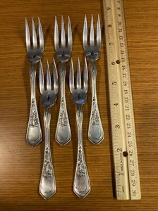 5 Iris 6” Pastry Fork Pickle National Silver EEH Smith (Paragon Salem) 1902 - Picture 1 of 6