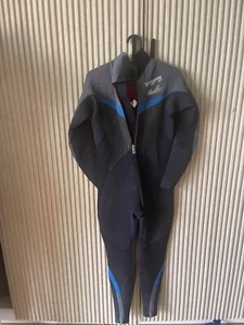 final price 59$ Billabong 14y Boy's 4/3mm Back Zip Full Wetsuit, Navy black - Picture 1 of 3