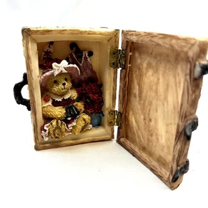 Schildkröte König Corp Figur Bär im Koffer Sammlerstück Fehler öffnet Porzellan - Bild 1 von 9