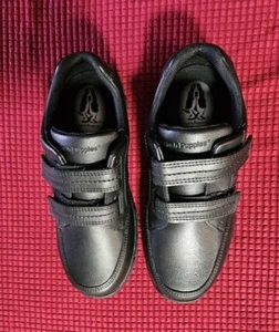 Hush Puppies Boys Size 2W Black Jace Hook & Loop Uniform School Shoes - Picture 1 of 7
