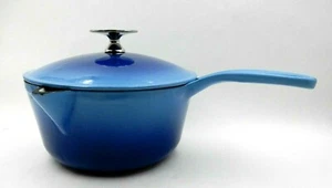 COTTAGE COLLECTION 1-1/2 QUART CAST IRON ENAMEL COOKING POT, DEEP BLUE FADE - Picture 1 of 10