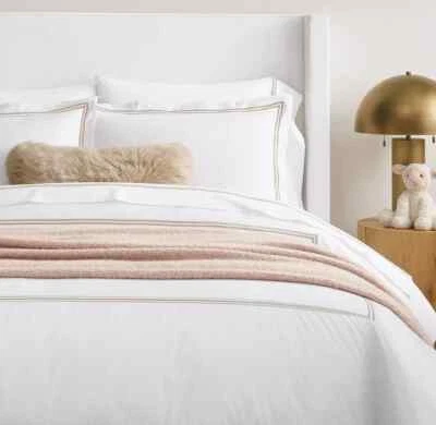 Restoration Hardware Teen Italian  Satin Stitch Duvet Full/Queen Petal - Image 1 of 4