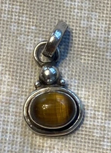 Vintage Unusual Sideways Oval Tiger Eye Stone Sterling High-Set Bezel Pendant - Picture 1 of 5