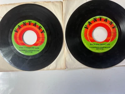2 CCR 45 Single Record Proud Mary/Born On The Bayou/Who'll Stop The Rain Fantasy - Image 1 of 4