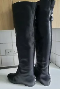 STIVALI INVERNALI PIATTI ALTI SOPRA IL GINOCCHIO IN PELLE NERA BE & D DESIGNER UK 5 EU 38 - Foto 1 di 12