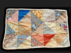 Vintage Table Center Square Quilting Quilt Block Squares Antique Feedsack 20x12" - Picture 1 of 13
