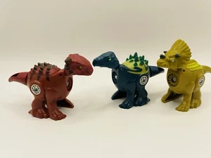 Figura 2014 Jurassic World Brawlasaurs Carnoraptor, Anklysaurus, Triceratops - Imagen 1 de 2