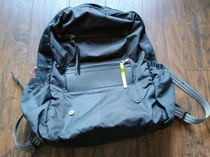 Lululemon Rucksack große Tasche Unisex Farbe schwarz kostenloser Versand - Bild 1 von 6