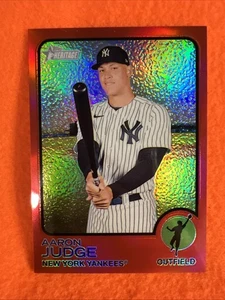 🔥AARON JUDGE 2022 TOPPS HERITAGE #44 RED REFRACTOR /573 FREE EXTRAS YANKEES 🔥 - Picture 1 of 4