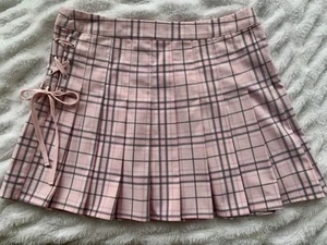 Forever 21 Pink Schoolgirl plaid Mini Skirt Pleated Bow L anime Kawaii - Picture 1 of 3