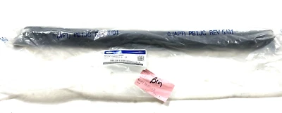 Cinturón deportivo Ford Bronco 2021-24 original fabricante de equipos originales - trasero izquierdo M1PZ7825861B Foto 1 de 3