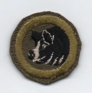 Hog Production Merit Badge, Type E Khaki Narrow Crimped (1947-60), Lightly-Used - Picture 1 of 1