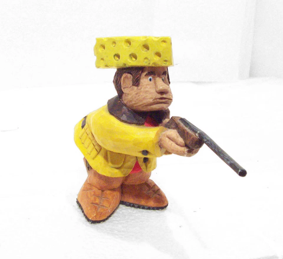 Green Bay CABEZA DE QUESO Cazador con Rifle Figura Fútbol Raro - Como Está Foto 1 de 4