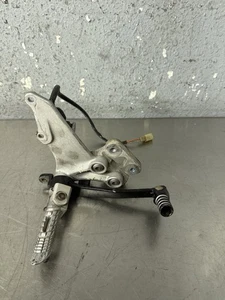 11-24 Suzuki GSXR 600 750 Right Rearset Rear Set Driver Foot Peg Brake Pedal - Picture 1 of 6
