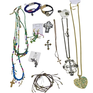 Mixed Jewelry Lot of Rhinestone Cross Necklaces Earrings bracelets NWT - Bild 1 von 9