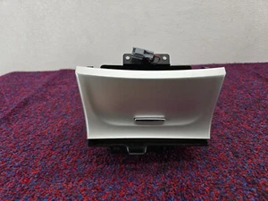 JEEP GRAND CHEROKEE SRT 14-21 DASHBOARD CONSOLE STORAGE COMPARTMENT TRIM TRAY - Picture 1 of 5