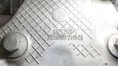 Chevrolet Caprice 2014 2015 2016 OEM puntal delantero izquierdo con husillo 2x2 6,0 L Foto 1 de 4