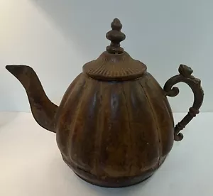 Tetera/tetera decorativa de metal de gran tamaño - Imagen 1 de 11