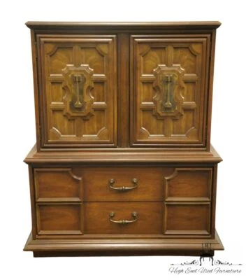 STANLEY FURNITURE Italian Mediterranean Style 44" Pecan Chest on Chest 575-12 - Image 1 of 4