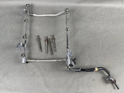 1998 1999 2000 2001 2002 Lincoln Continental Fuel Rails con juego de pernos de retención Foto 1 de 4