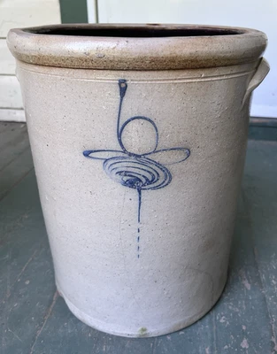 Antigua vasija batidora de gres esmaltado en sal de 6 galones con diseño de picadura de abeja 15 3/8" Foto 1 de 4