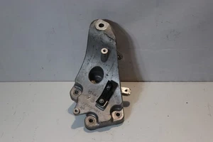 MASERATI GHIBLI M157 3.0 DIESEL ENGINE MOUNT BRACKET RIGHT SIDE 670004865 - Picture 1 of 7