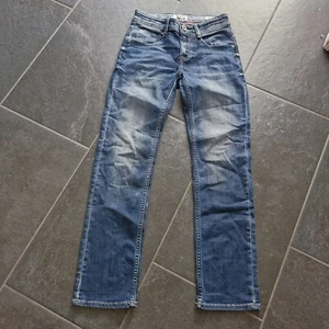 VINGINO Jeans Jeanshose blau stretchig Gr. 140 146 (146 steht drin) 11 Jahre - Bild 1 von 7