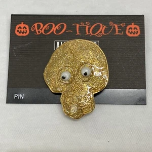 NEW BOO-TIQUE ALEXIS REED GOLD SKULL WIGGLE EYES PIN BACK  Halloween Brooch - Picture 1 of 4