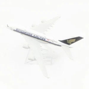 ✈️16cm AIR Singapore Airlines airplane model A380 airplane model gift collection - Picture 1 of 7