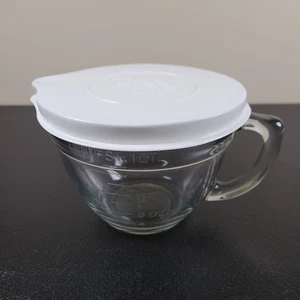 Pampered Chef  Batter Bowl 4 Cup 1 Qt  Glass Measuring Mixing w Lid - Picture 1 of 13