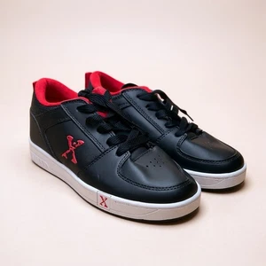 Sidewalk Sport schwarz rot Skateschuhe mit einziehbaren Rollen Jugend Gr. 2 Neu - Bild 1 von 7