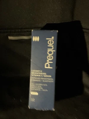 Suero Ursa Major Brighten Up Vitamina C 1 OZ NUEVO EN CAJA Foto 1 de 2