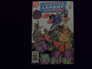 1984 DC COMICS JUSTICE LEAGUE OF AMERICA # 223 in BLOOD SPORT - Picture 1 of 3