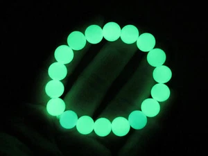 AAA+++ 12mm Verde Brillante En La Oscuridad BONITAS CUENTAS JADE PULSERA CURACIÓN 43g - Imagen 1 de 4