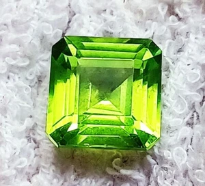 Natürlicher Peridot 9,60 Ct Oktagonförmiger Lose Edelstein Mit Zertifikat - Bild 1 von 6