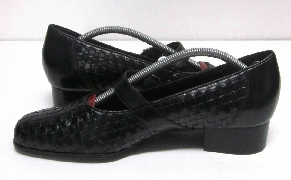 DREW WOMEN'S (10.5 N) TRISH MARY JANE BLACK WOVEN LEATHER ORTHOTIC ADJ. STRAPS - Image 1 of 4
