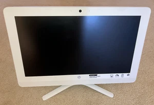 HP 20-c020 All-in-One-Desktop 19,5" (1 TB HDD, AMD E2-7110 APU, 1,8 GHz, 4 GB) - Bild 1 von 8