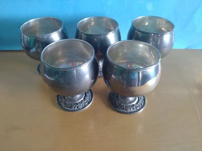 Set 5 bicchieri da vino placcati argento decoro a foglie - Immagine 1 di 4