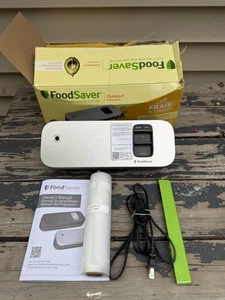 FoodSaver VS1130 Lebensmittelkonservierung Vakuumierer Silber offene Box lesen - Bild 1 von 4