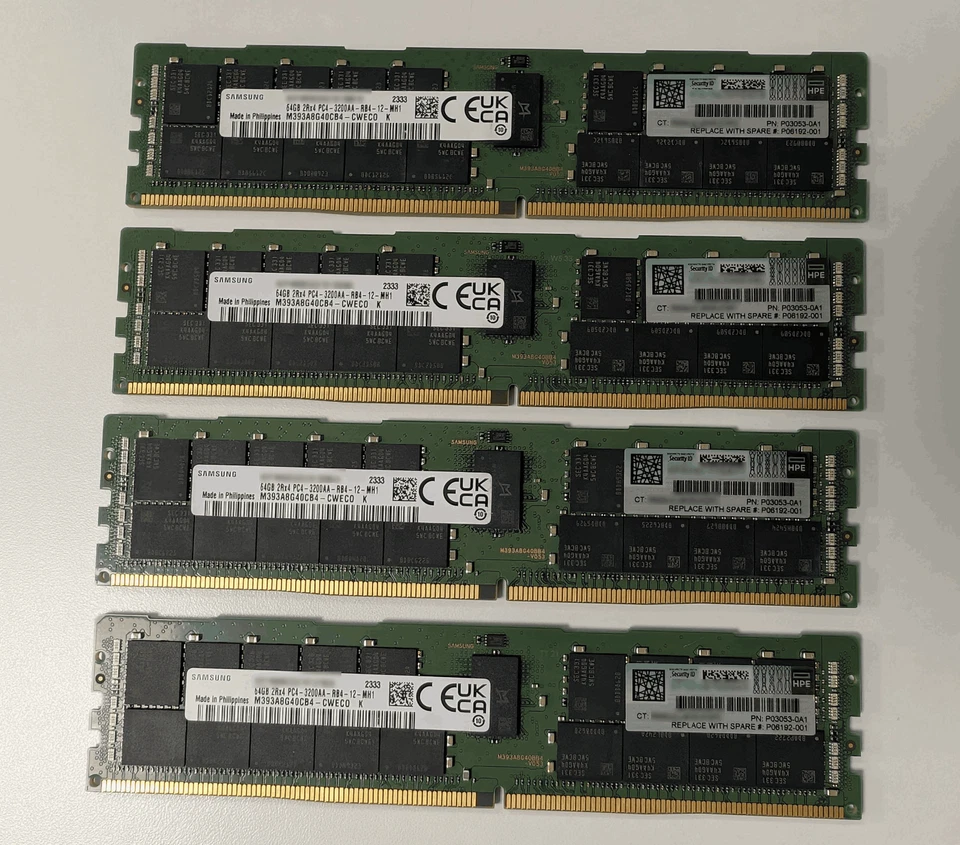 HPE: P03053-0A1 | 256 GB | 4 x 64 GB 2Rx4 PC4-3200AA | RAM server - Immagine 1 di 1