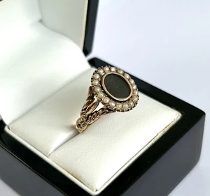9ct Gold Georgian Mourning Ring Memorial - IN MEMORY- & Seed Pearl - Picture 1 of 8
