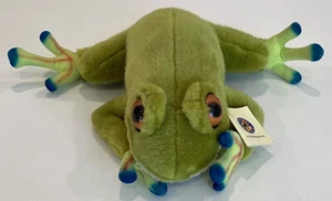 NWT Green Frog Plush Stuffed Animal Soft Toy 11” Defenders Of Wildlife Adoption - Picture 1 of 10