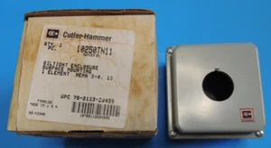 Cutler-Hammer 10250TN11 Oiltight Enclosure Surface Mounting - Picture 1 of 7