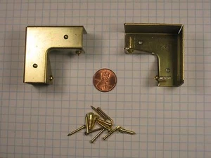 KV #343L DO-IT-YOURSELF "ELBOW" CONNECTOR, FOR 5/8" THICK PANELS,WITH FASTENERS - Picture 1 of 1